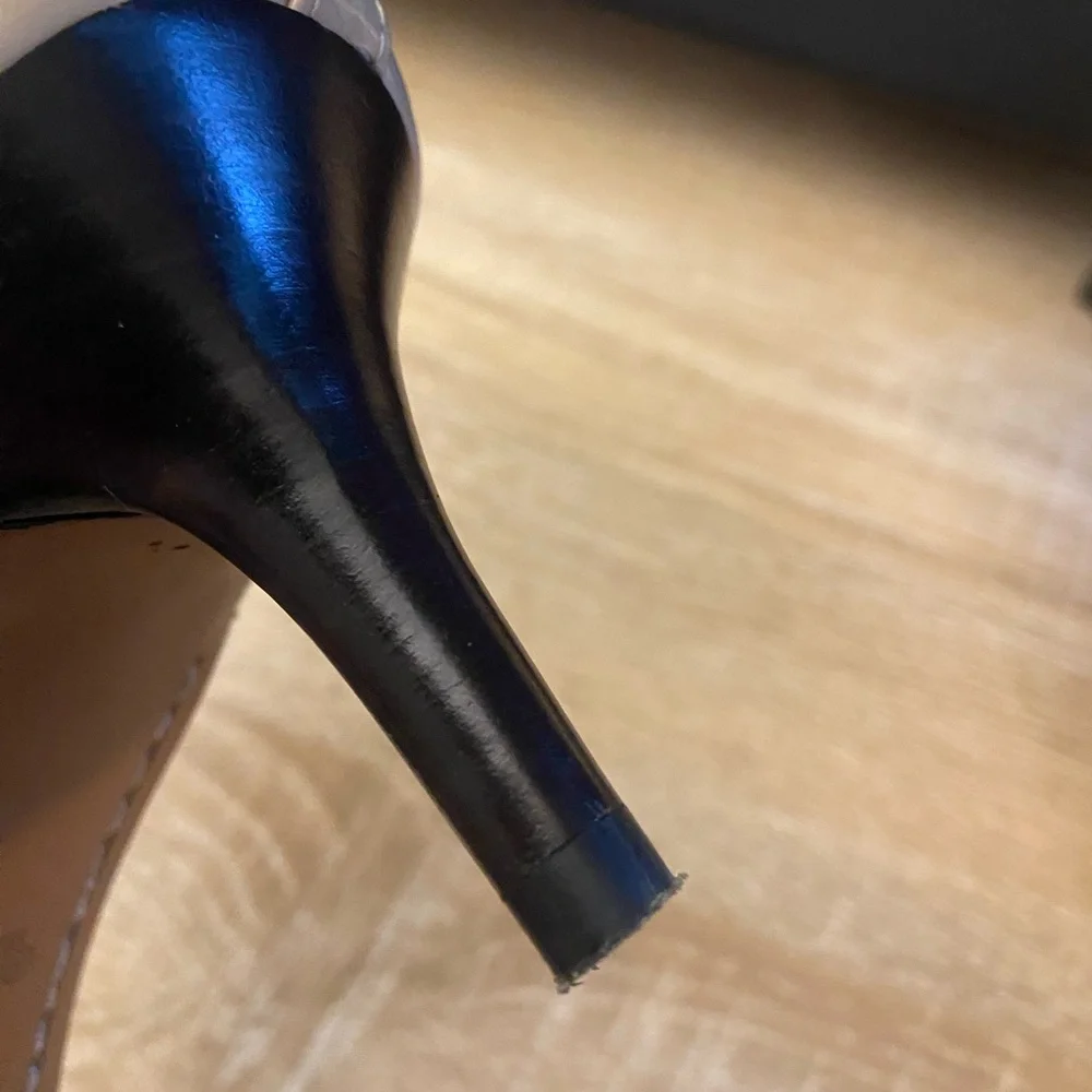 Coach Tan Heels Pointed Toe Classic - Picture 7 of 11